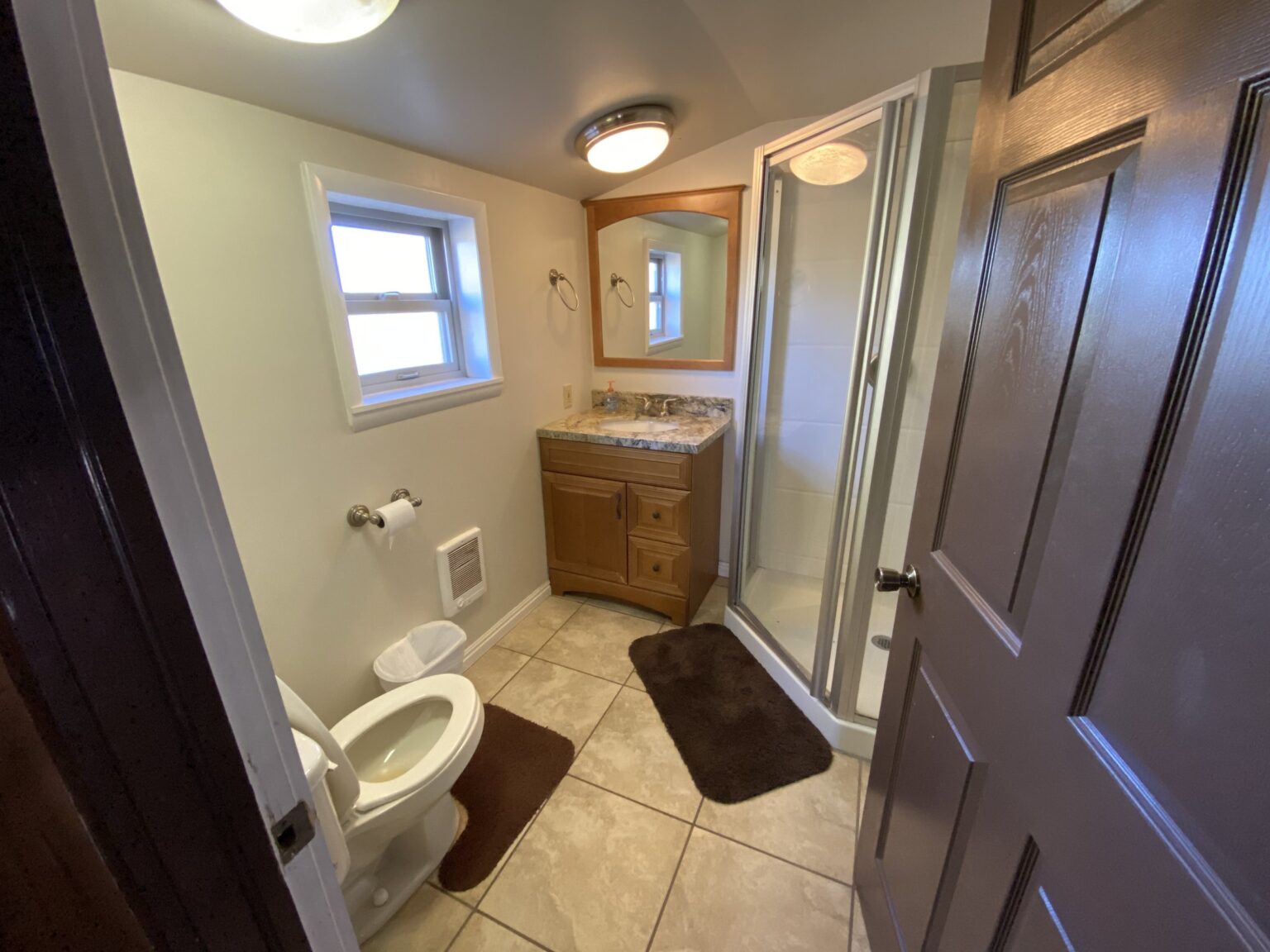 Eagle Cabin: Master Bedroom