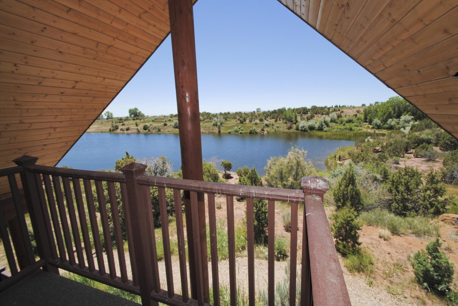Loon Lodge: Upstairs bedroom 2
